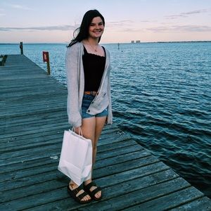 Meet your Posher, Carly